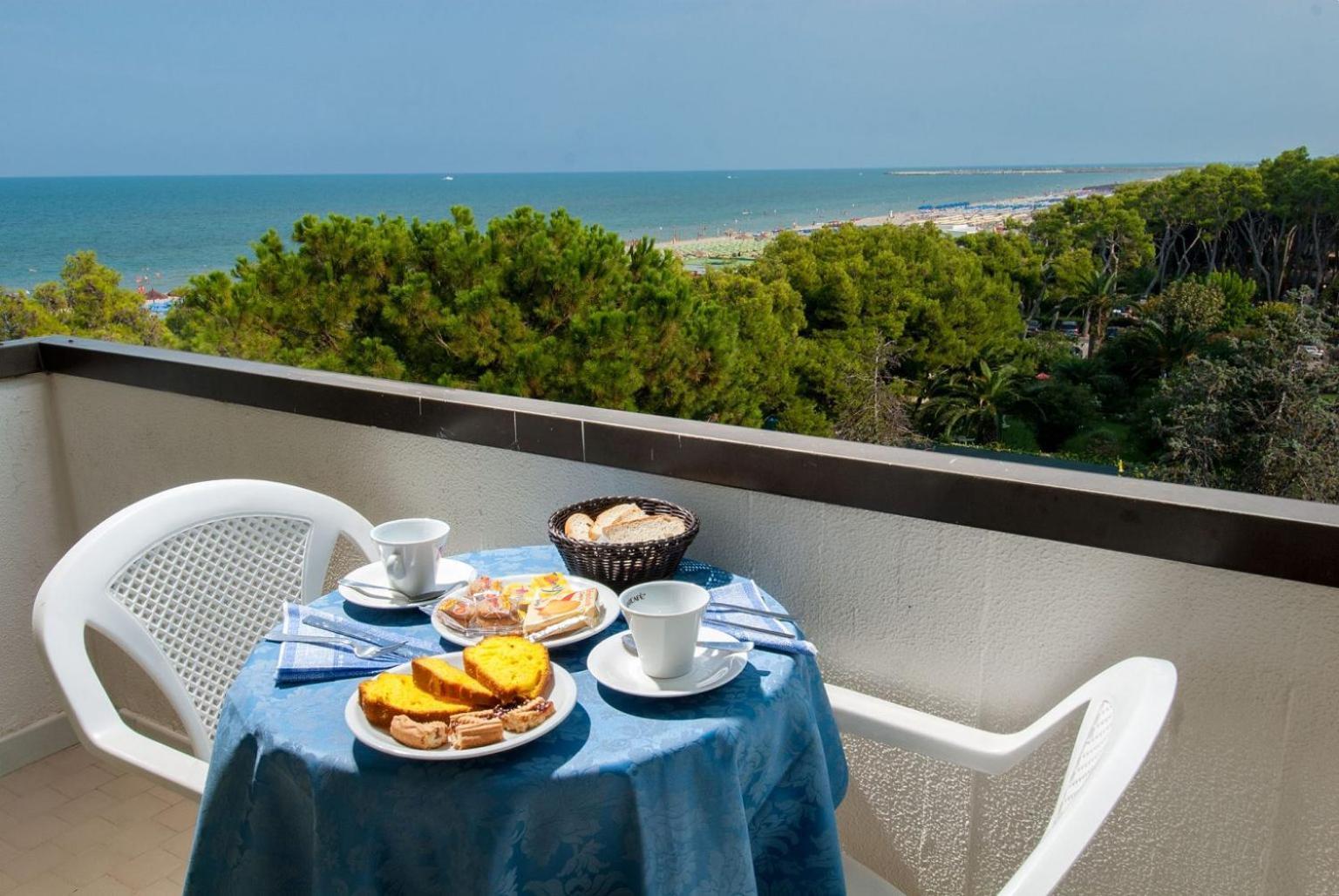 Hotel Smeraldo Джуліанова Екстер'єр фото
