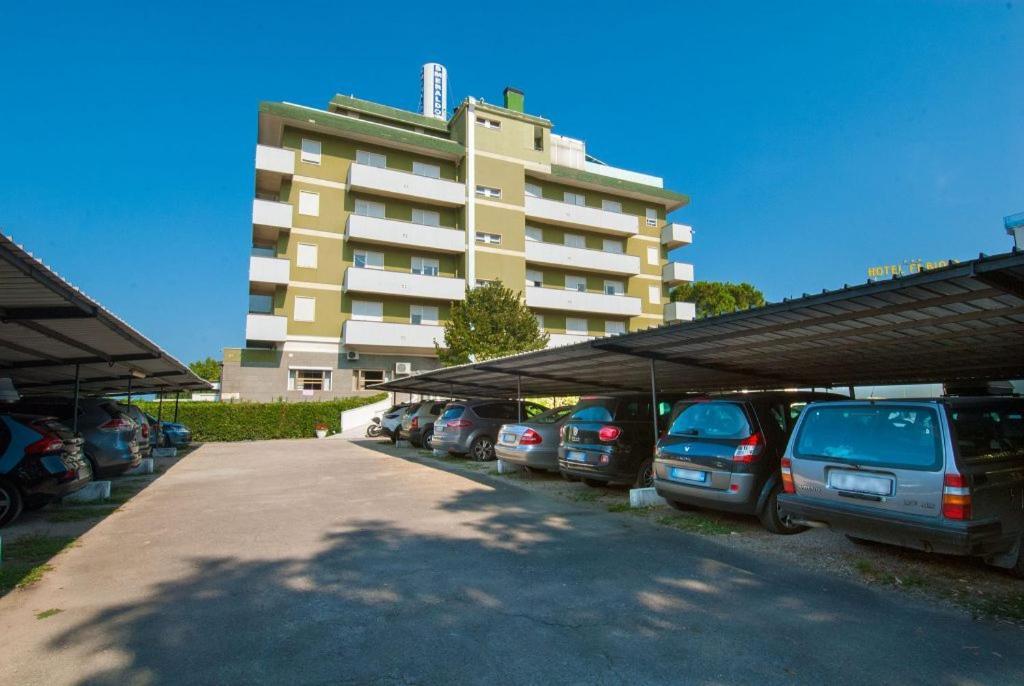 Hotel Smeraldo Джуліанова Екстер'єр фото