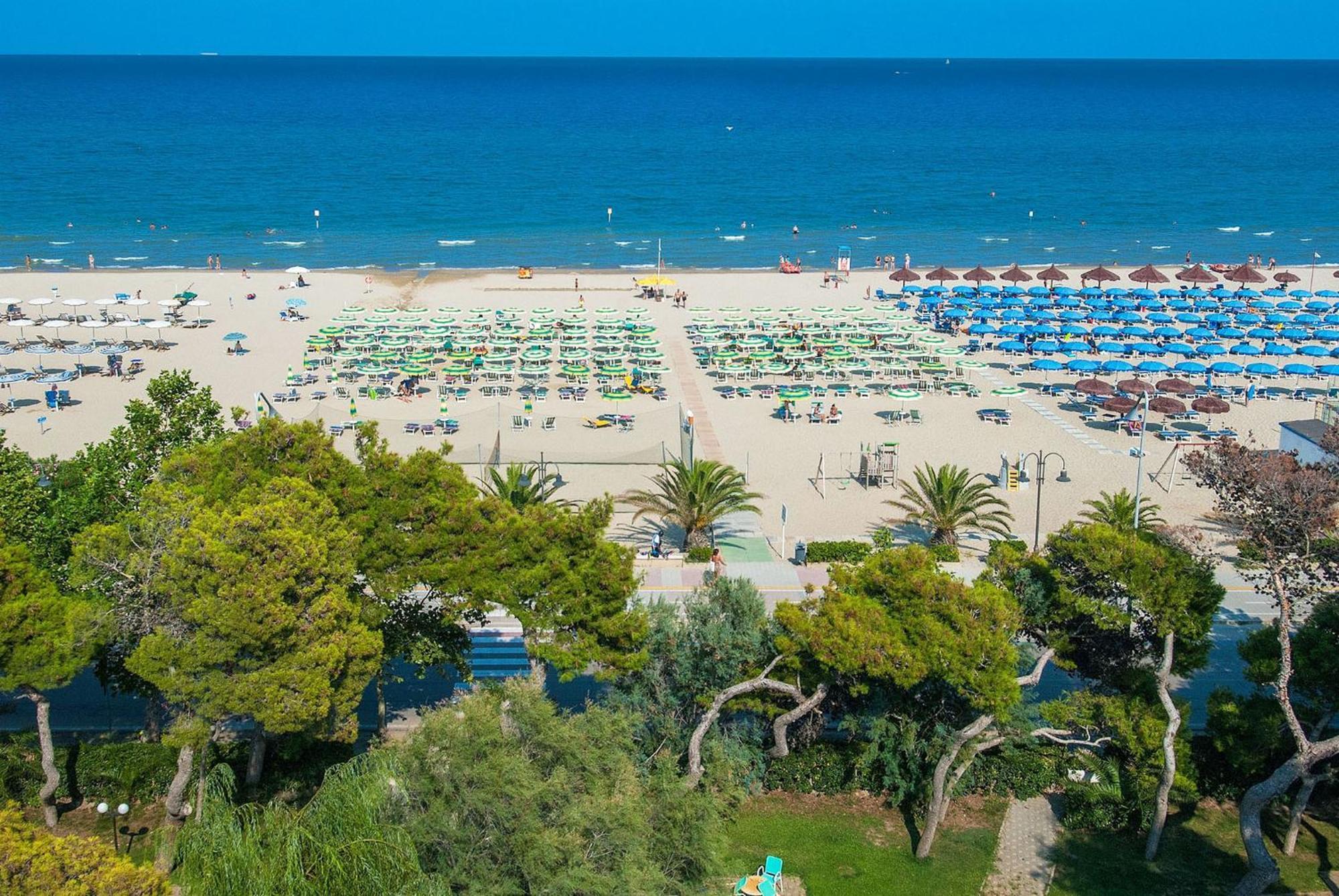 Hotel Smeraldo Джуліанова Екстер'єр фото